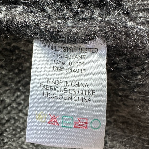 Anthropologie Camo Sweater - Picture 5 of 7